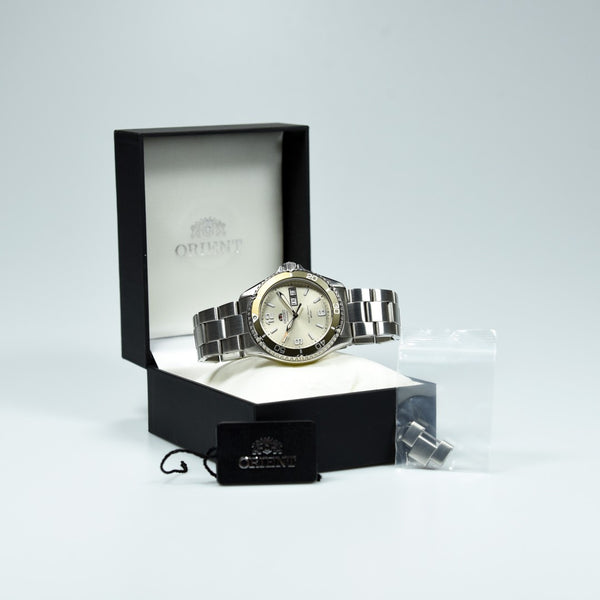 Orient RA-AA0821S Kamasu Mako (Pre-owned)