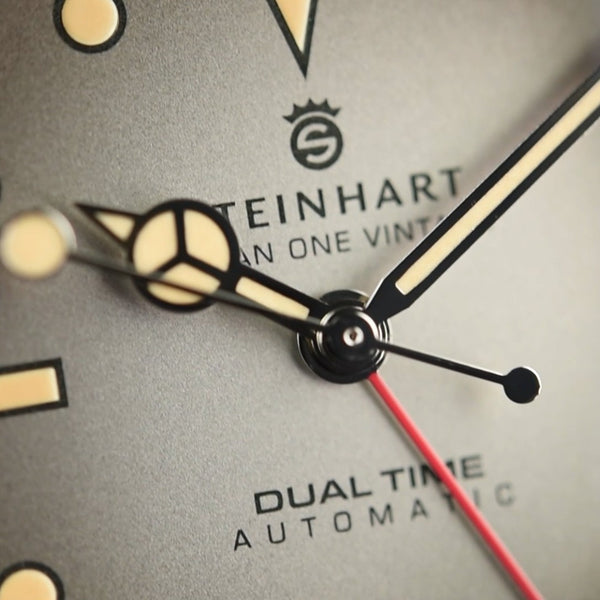 Steinhart Ocean One Vintage Dual Time Premium (Pre-owned)
