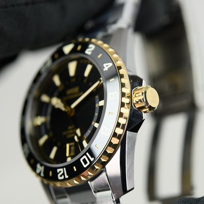 Wise Adamascus True GMT 18k Gold Cap ADX101YG (Pre-owned)