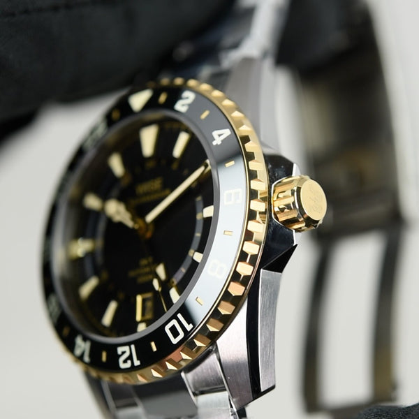 Wise Adamascus True GMT 18k Gold Cap ADX101YG (Pre-owned)
