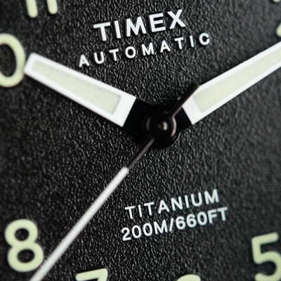 Timex Expedition North Titanium TW2V54000 (Pre-owned)