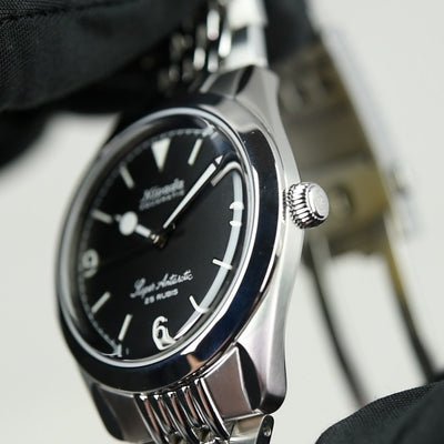 Nivada Grenchen Super Antarctic 3.6.9 38mm Black 32039A04 (Pre-owned)