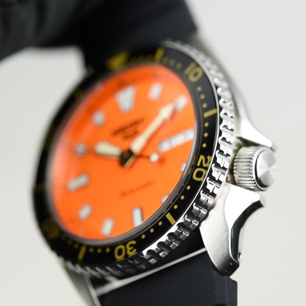 Seiko 5 Sports SRPL89K1 (Pre-owned)