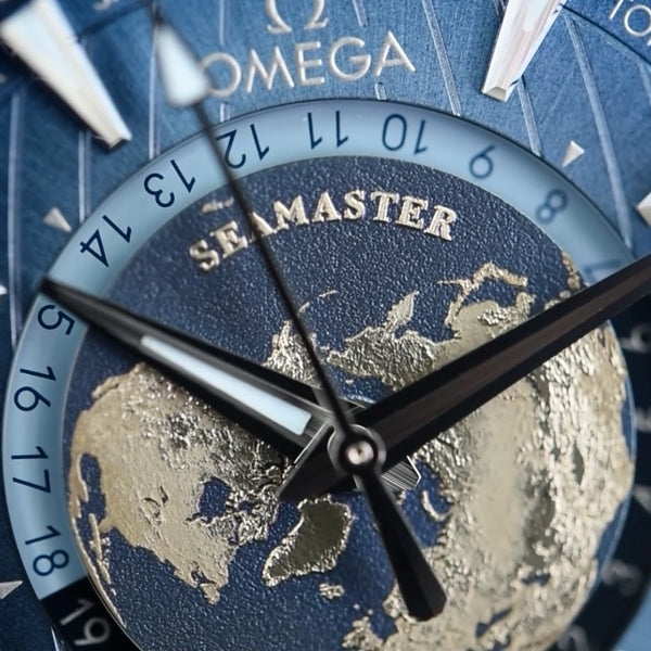 Omega Seamaster Aqua Terra GMT Worldtimer Summer Blue 220.10.43.22.03.002 (Pre-owned)