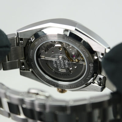 Bulova Surveyor 98B422 (Pre-owned)