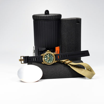 Helson Shark Diver Brass 40mm (Pre-owned)