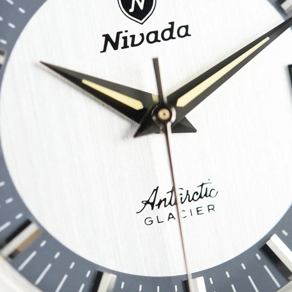 Nivada Grenchen Antarctic Glacier 35mm 35020M04 (Pre-owned)