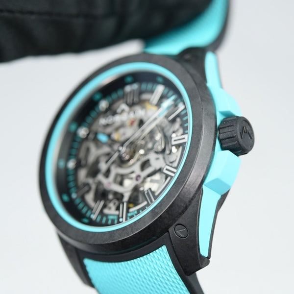 Norqain Wild ONE Skeleton Turquoise N3000.07Q27.B07 (Pre-owned)
