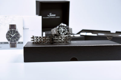Sinn 104 St Sa A Bracelet 104.011 (Pre-owned)