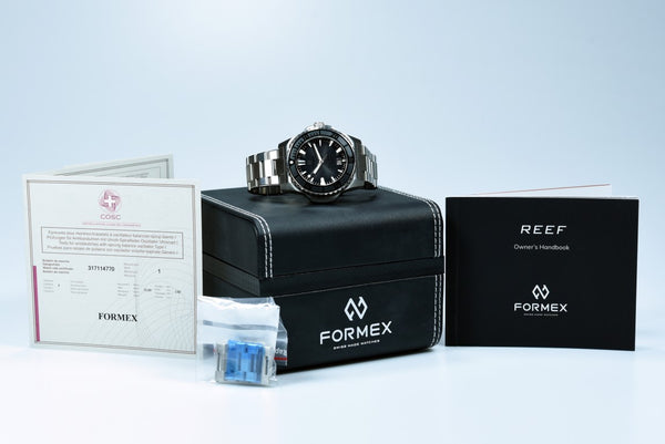 Formex REEF Automatic Chronometer 300m Silver Black Steel (Pre-owned)