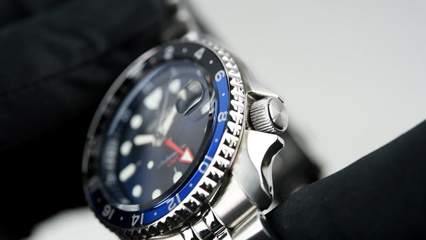 Seiko 5 GMT SSK003 (Pre-owned)