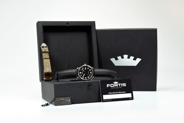 Fortis Pilot Classic 902.20.150 (Pre-owned)