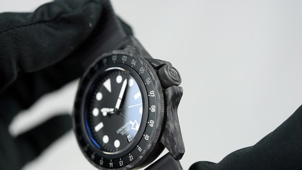 UNIMATIC x Hodinkee Modello Uno U1S-Carbon GMT Limited Edition U1S-C-GMT-H (Pre-owned)