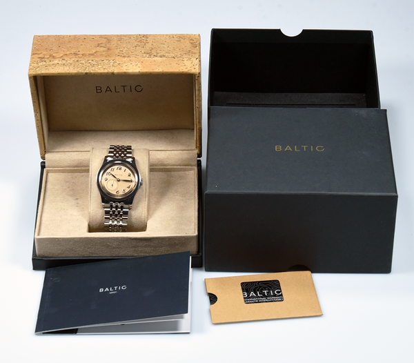 Baltic MR01 Salmon (Pre-owned)