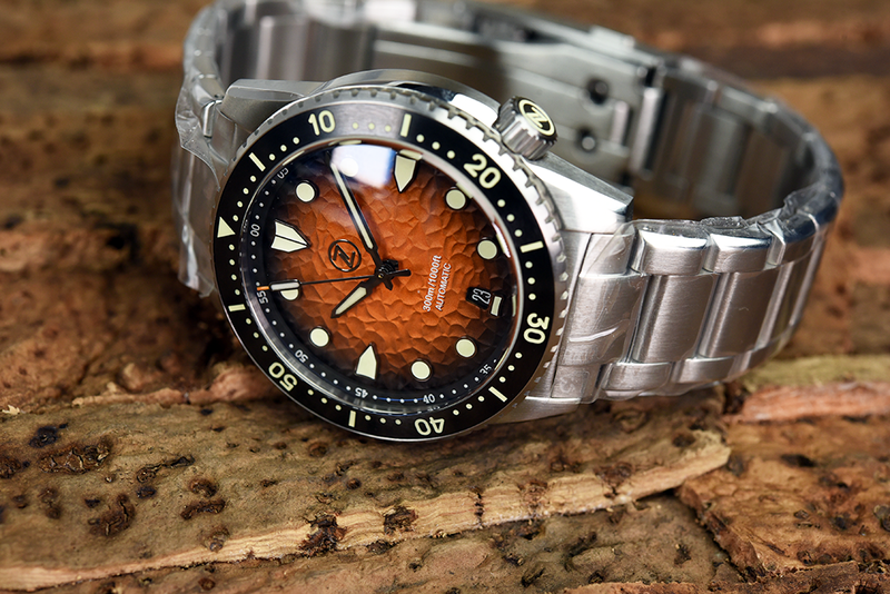 Zelos Mako Diver Hammered Orange (Pre-owned) - SeriousWatches.com Zelos Mako Diver Hammered Orange (Pre-owned) - SeriousWatches.com