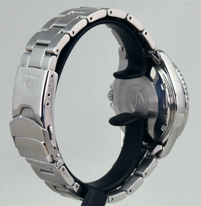 Orient RA-AA0003R Kamasu Mako III (Pre-owned)