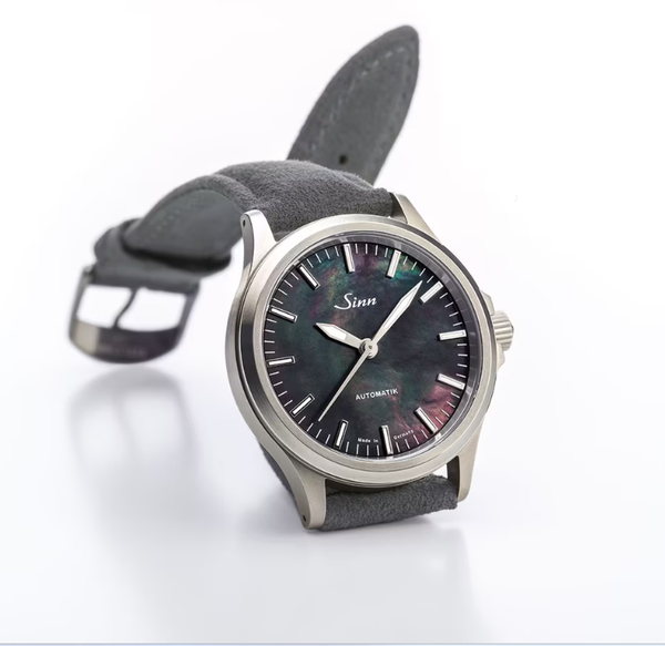 Sinn 556 I Mother-of-pearl S Strap 556.0105