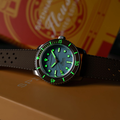 Spinnaker Fleuss SP-5133-44 145th Anniversary Limited Edition