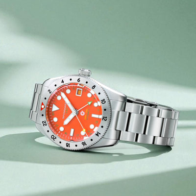 Spinnaker Croft 39 GMT Flame Red SP-5157-33
