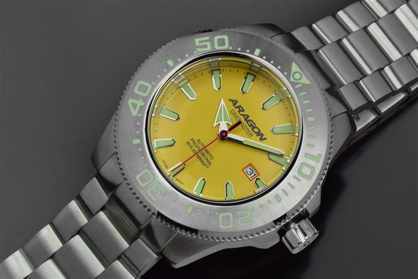 ARAGON Divemaster NH35 Bracelet Watch 50mm A057YEL