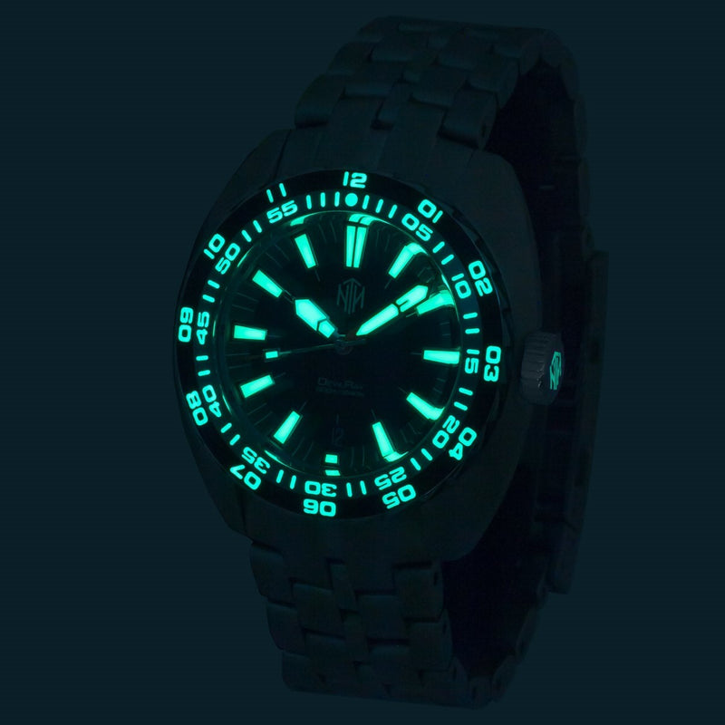 NTH DevilRay Black No Date - SeriousWatches.com