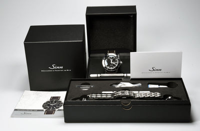 Sinn 104 St Sa I Leather + Fine Bracelet 104.010 (Pre-owned)