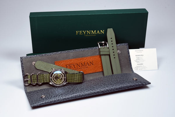 Feynman Fjorde Khor (Pre-owned)